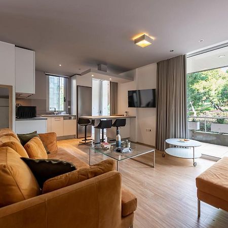 Phaedrus Living: Luxury Flat Vouliagmeni Apartment Athens Exterior photo